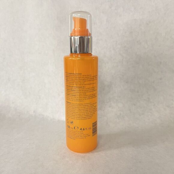 Rodial Vit C Brightening Cleanser 4.6 fl oz - Picture 2 of 3